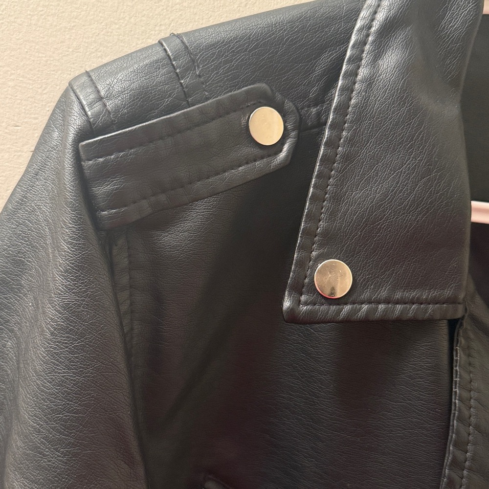 Black Polyurethane Jacket - Picture 8 of 12